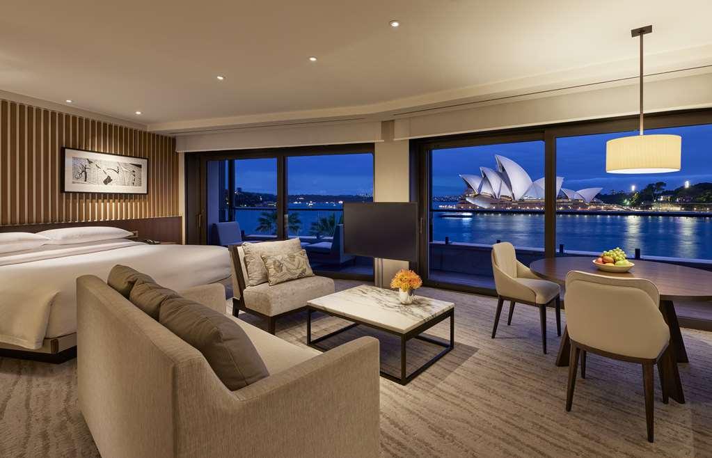 Park Hyatt Sydney Hotel Room photo